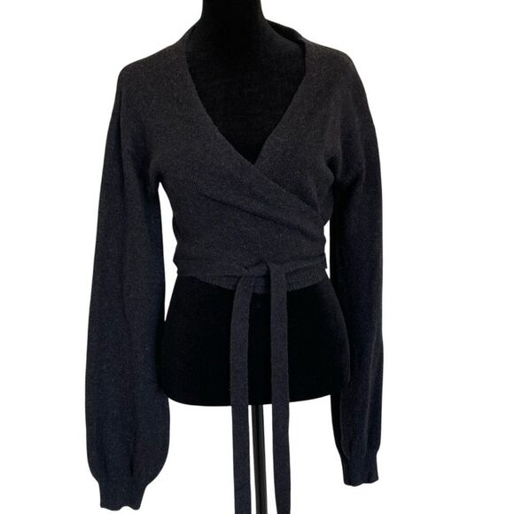 The Normal Brand Womens Crop Wrap Long Sleeve Sweater Size‎ L Grey Balletcore - Picture 1 of 9
